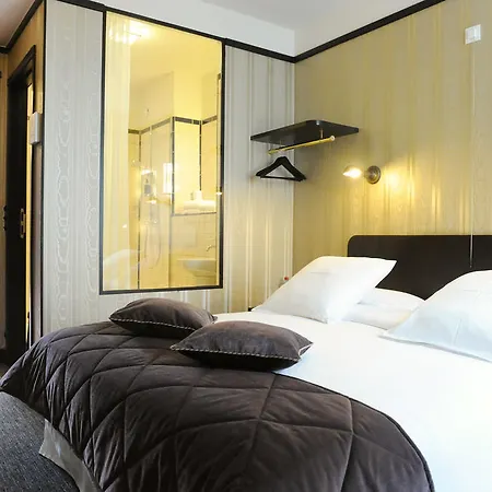 Hotel Latroupe Le Berger 3*