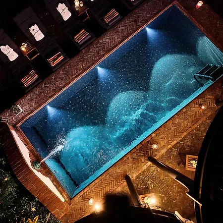 Hotel Latroupe Le Berger 3*