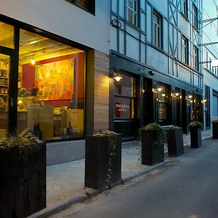 Latroupe Le Berger Brussels
